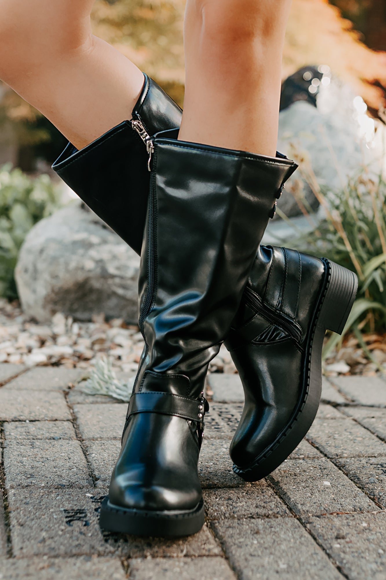 Signature Strides Platform Buckle Boots (Black)