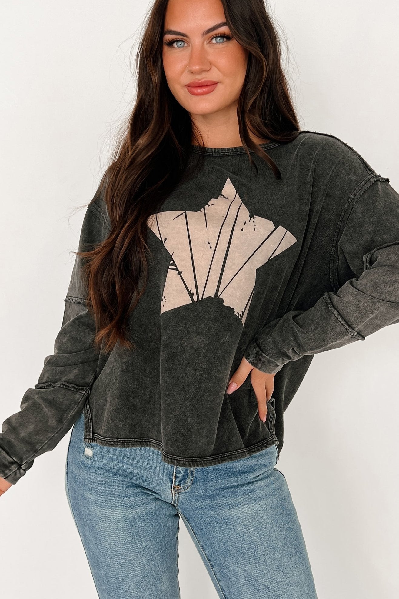 Your Focal Point Mineral Wash Star Graphic Top (Black)