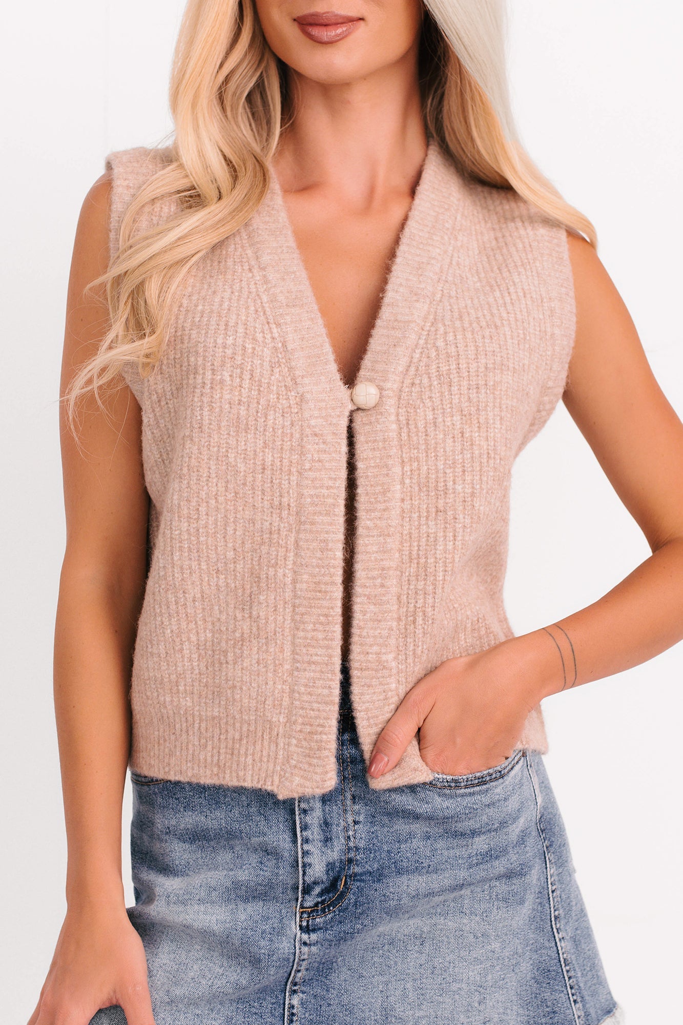 Soft Tides Single Button Sweater Vest (Oatmeal)