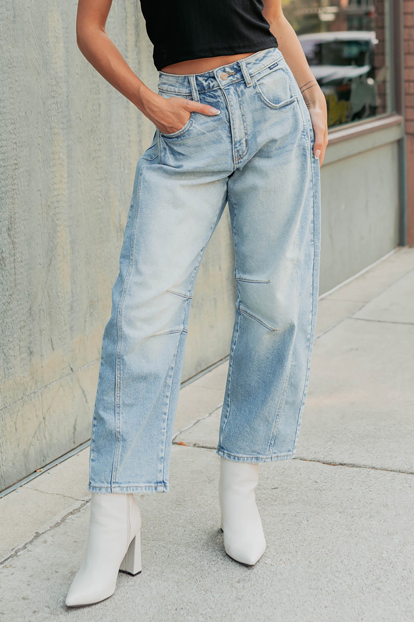 Colette Mid Rise Barrel Cello Jeans (Vintage Medium)