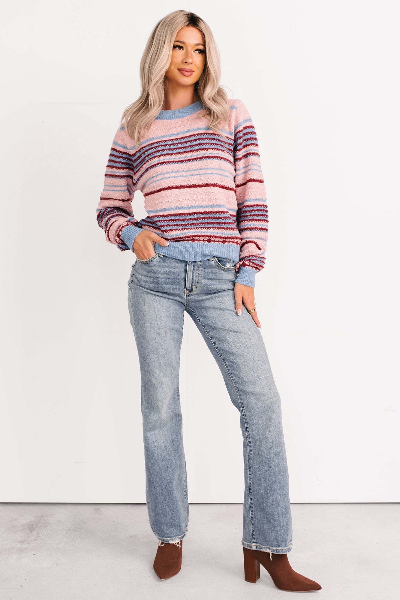 Elara Mid Rise Bootcut Judy Blue Jeans (Medium)