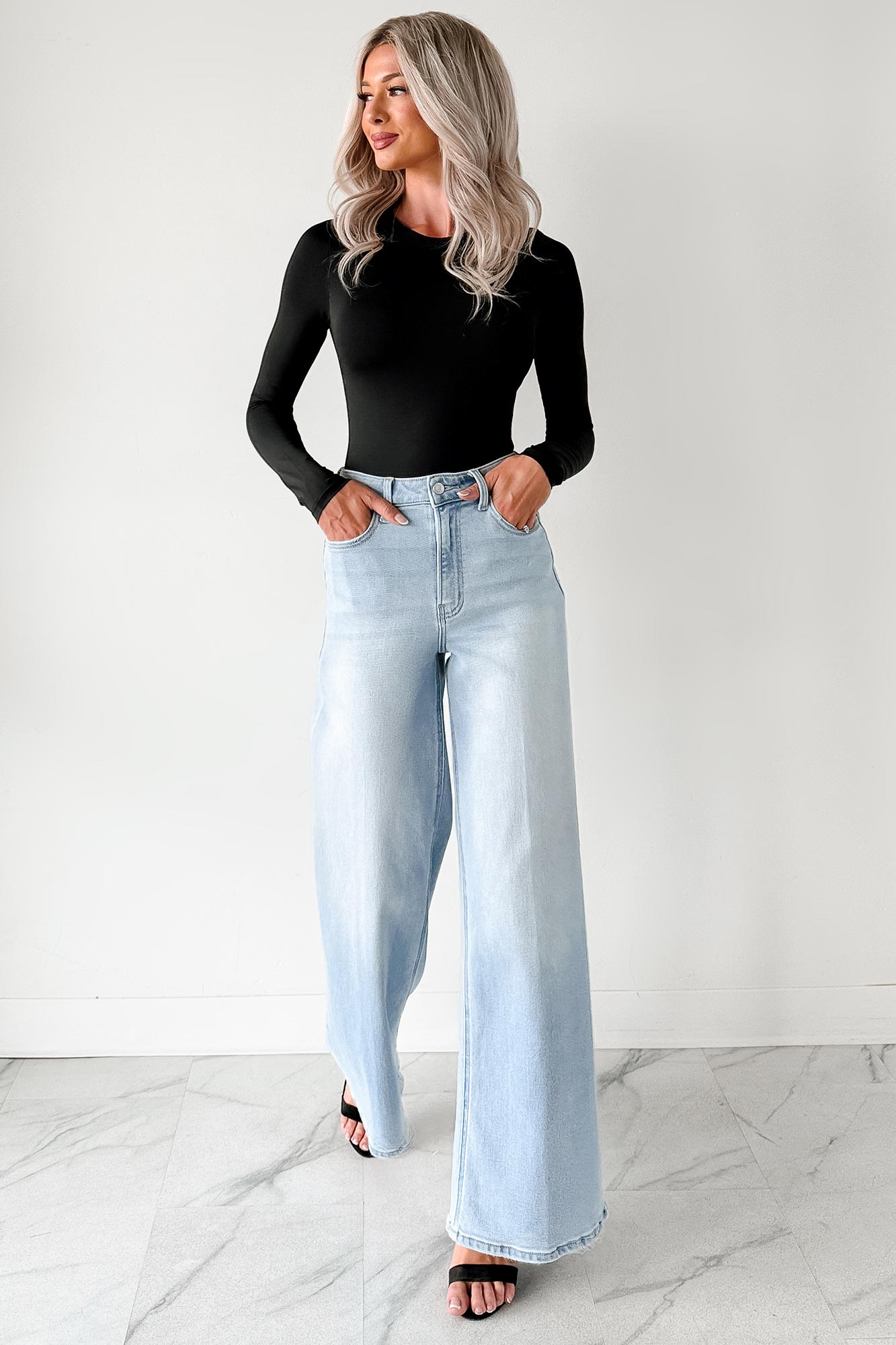 Geneva High Rise Wide Leg Cello Jeans (Light)