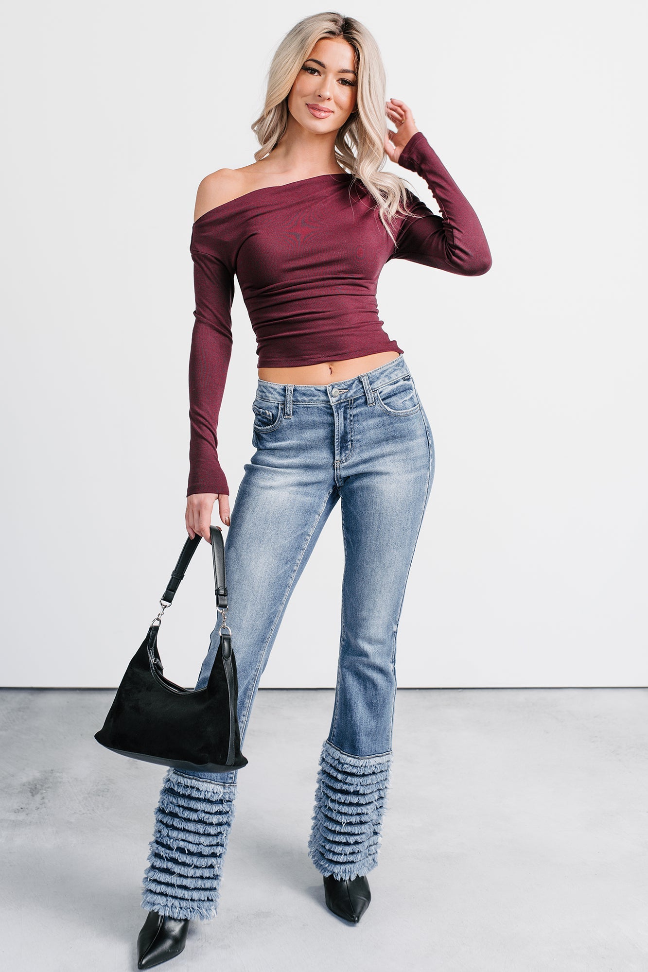 Vera Mid Rise Frayed Hem Cello Flare Jeans (Medium)