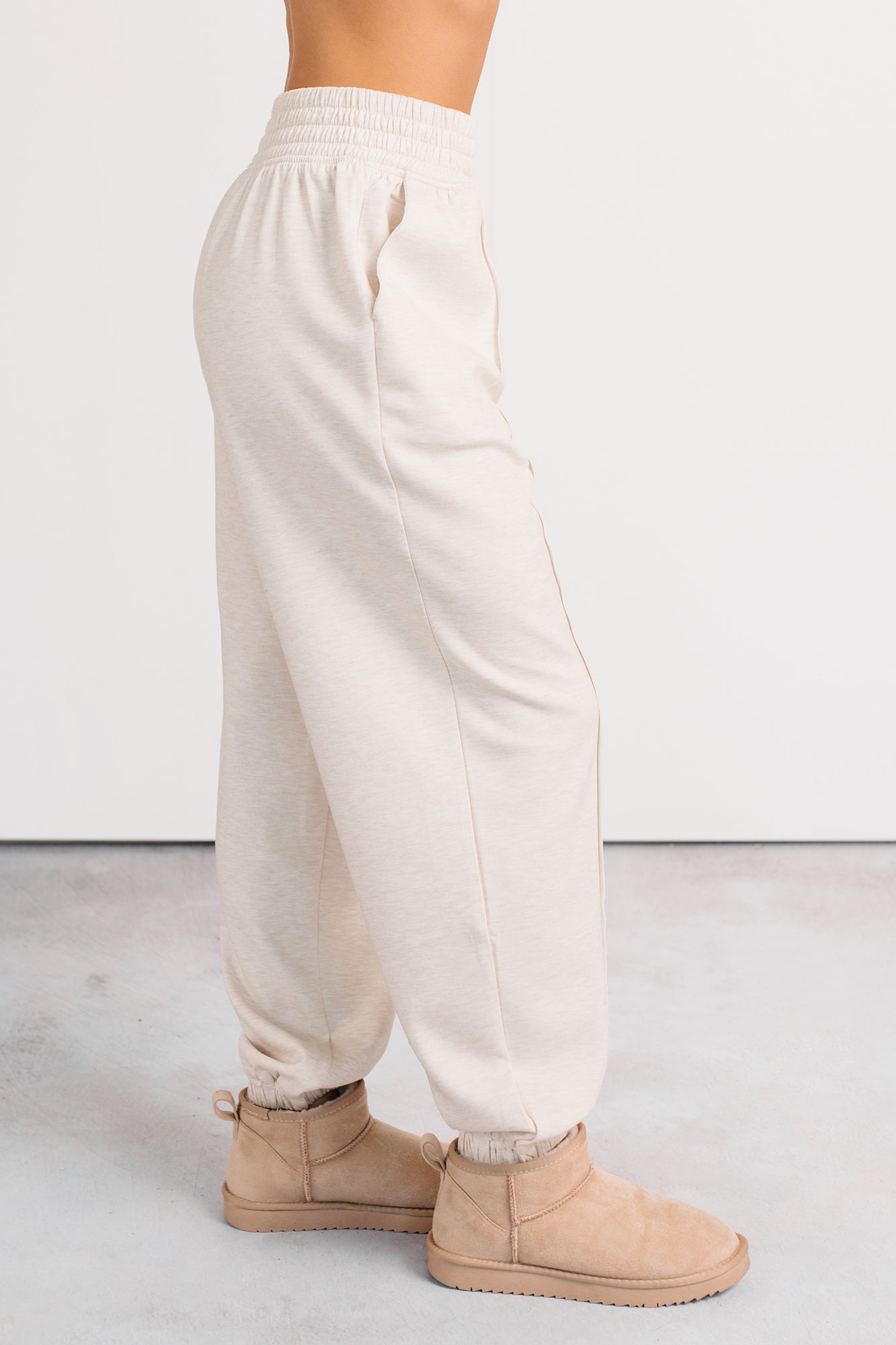 Play Like A Pro Jogger Style Sweatpants (H. Beige)