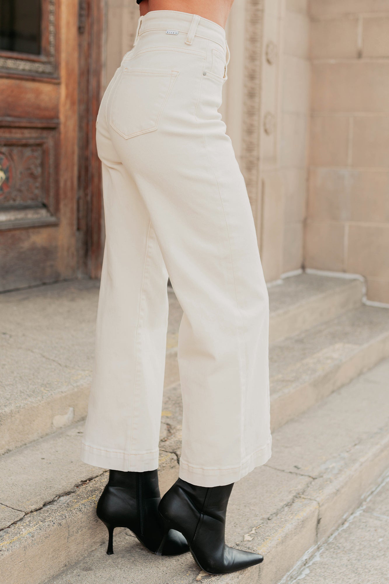 Maizie Tummy Control Wide Leg Cropped Risen Jeans (Ivory)