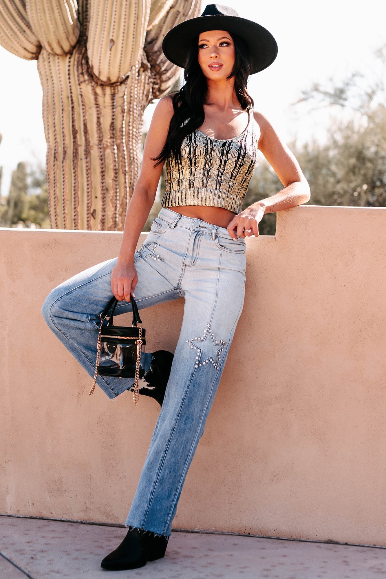 DOORBUSTER Evianna Mid-Rise Rhinestone Star Straight Leg Jeans (Light Wash)