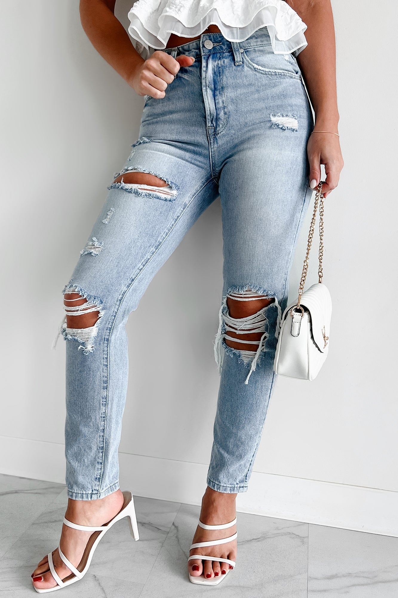 Carter High Rise Distressed Girlfriend Jeans (Light)