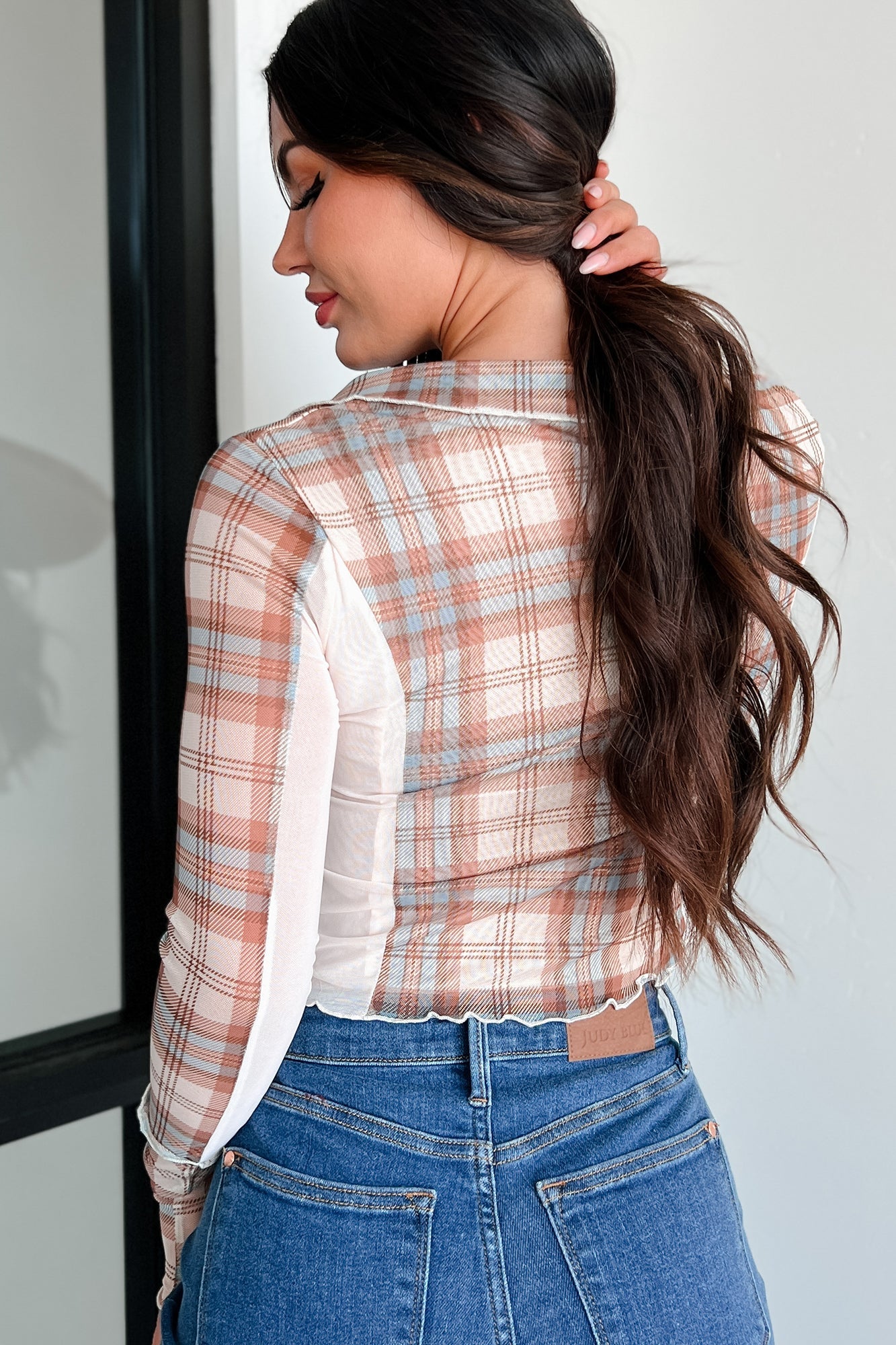 Syllabus Day Contrast Plaid Mesh Top (Taupe)