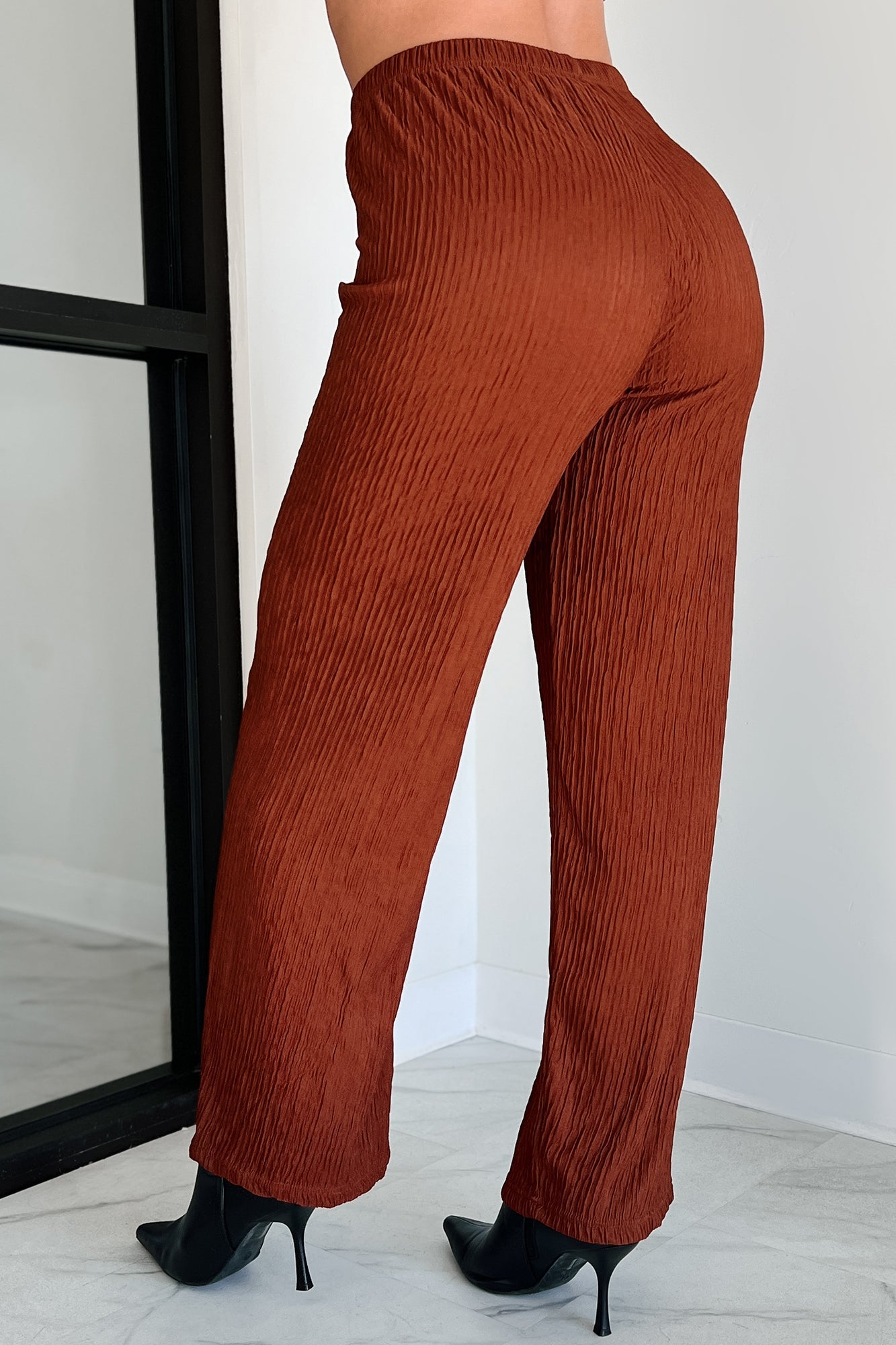 Following My Intuition Crinkled Plisse Wrap Top & Pants Set (Ancora Red)