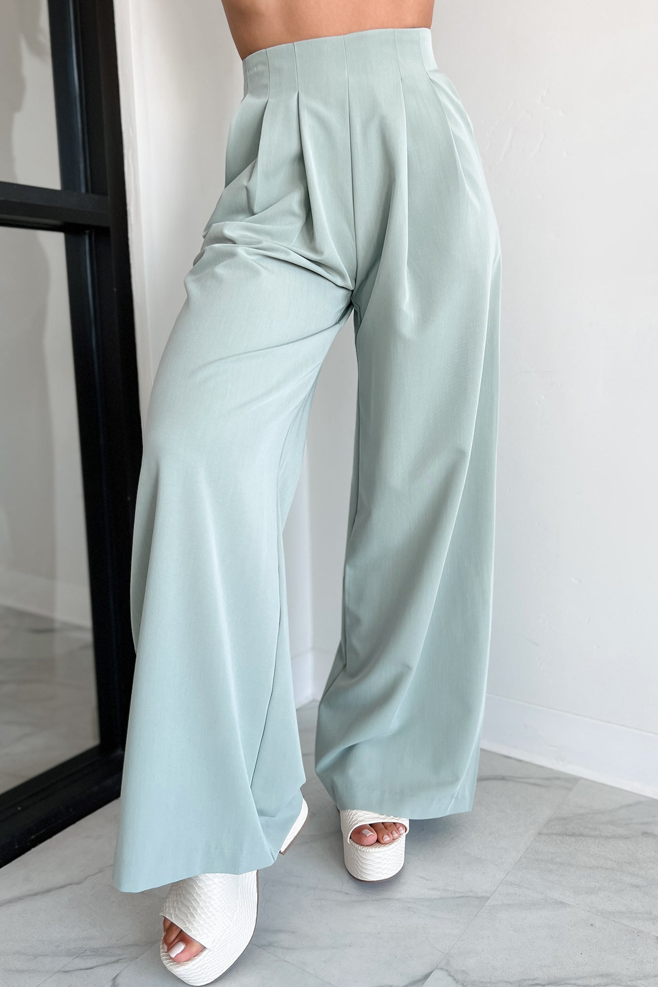 Living With Purpose Wide Leg Pants (Sage)