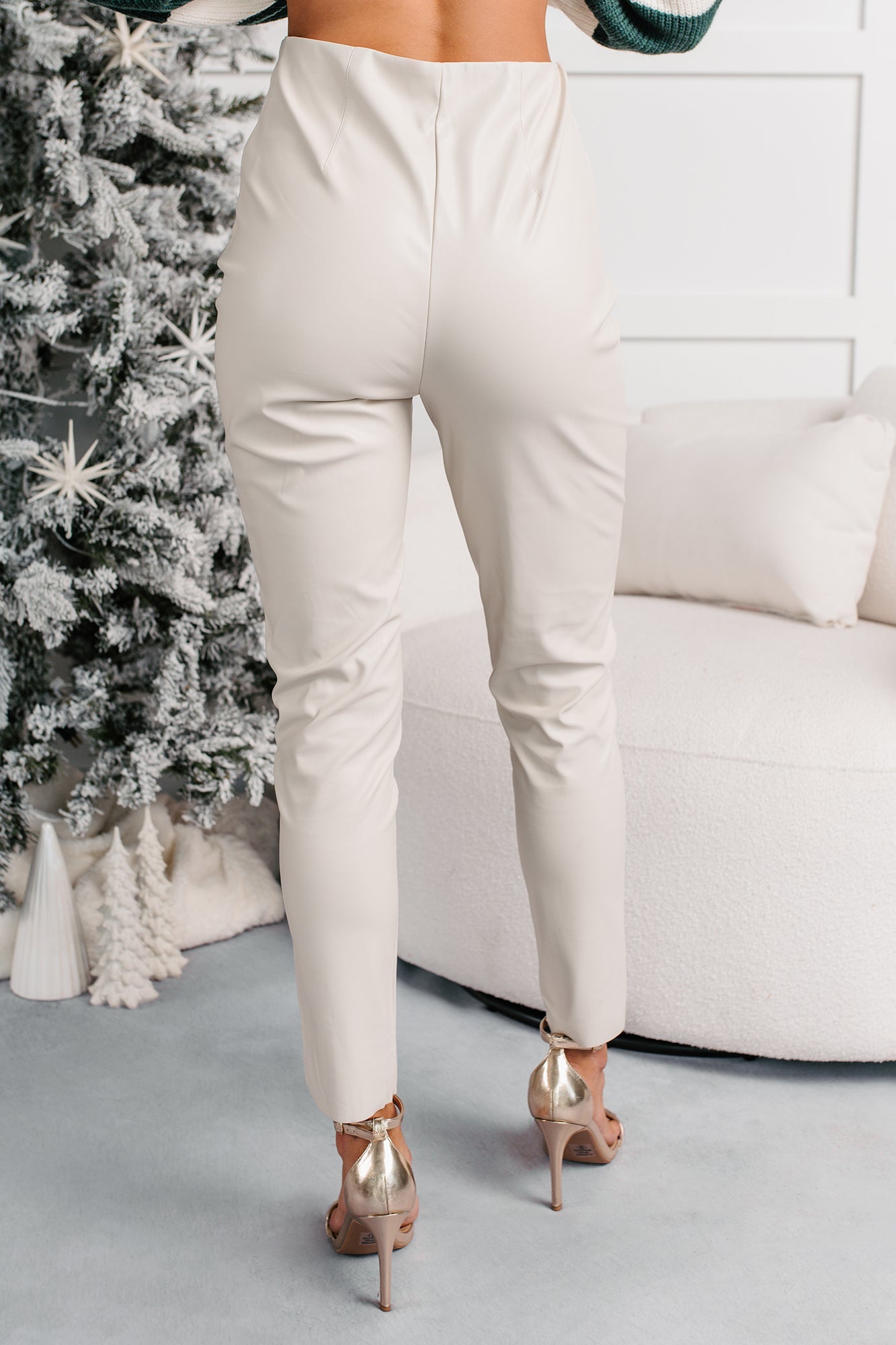 Downtown Dates Faux Leather Skinny Pants (Cream)