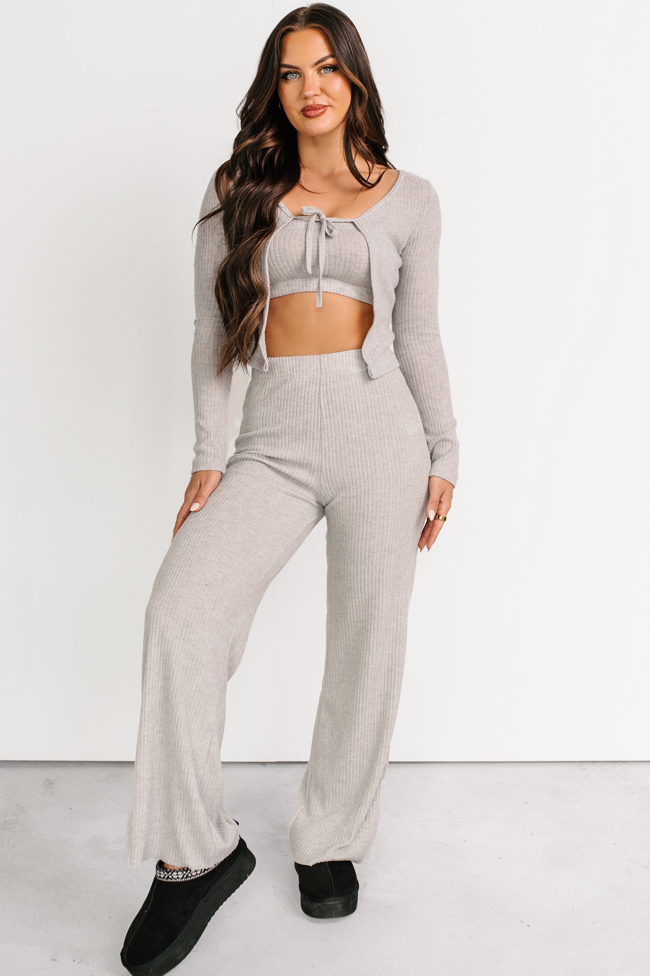 Friendly Reminder Three Piece Lounge Set (Grey)