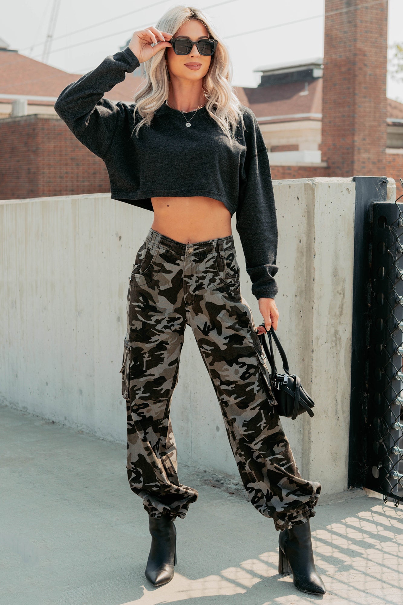 Everyday Cool Waffle Knit Long Sleeve Crop Top (Black)