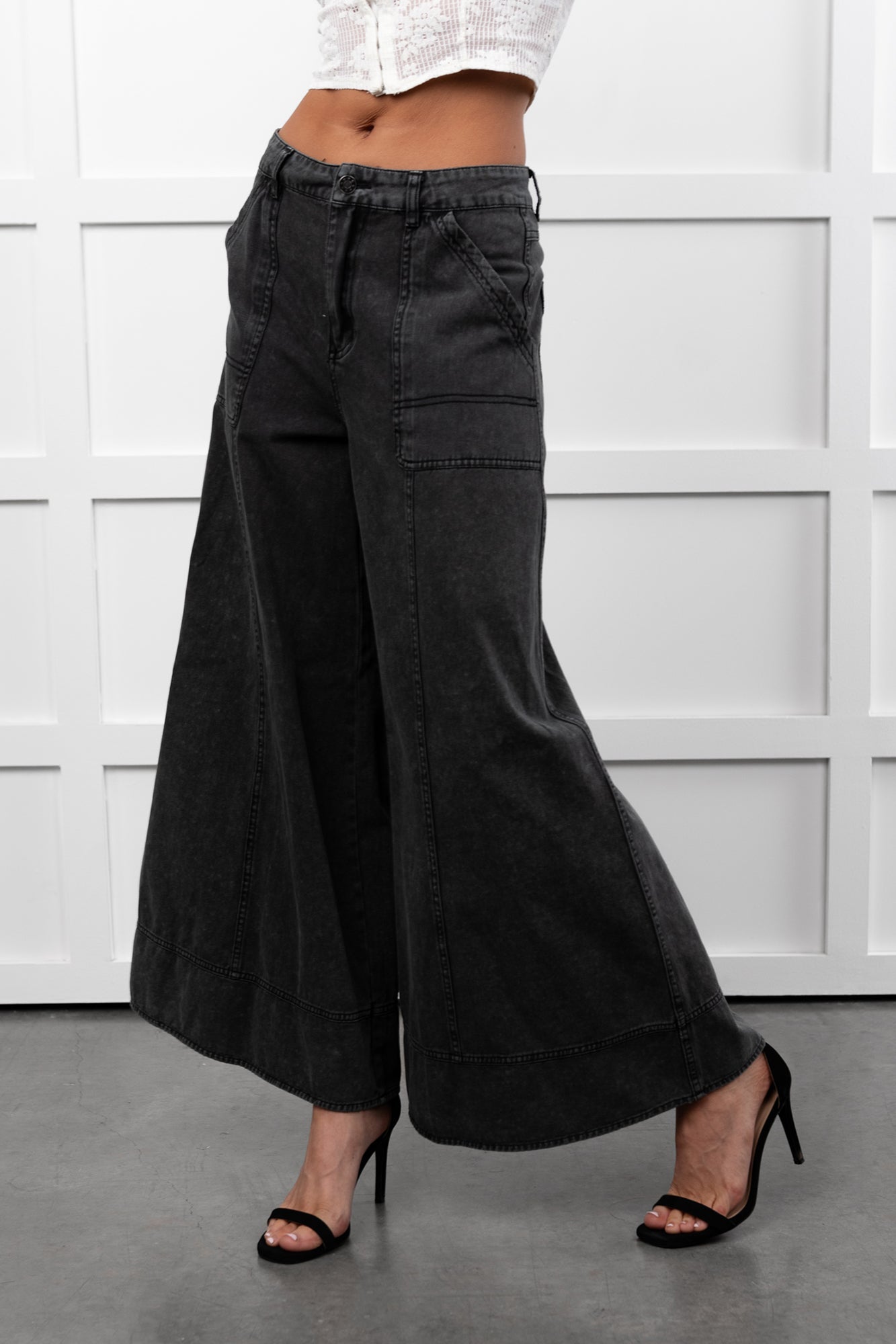 Norris Ultra Wide Leg Mustard Seed Jeans (Charcoal)