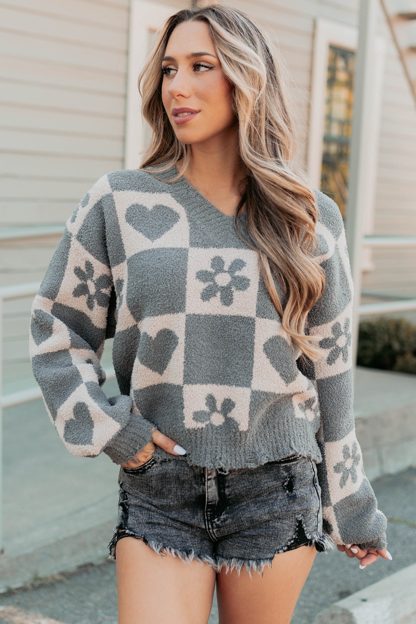 Dream Core Floral Checkered POL Sweater (Grey/Beige)