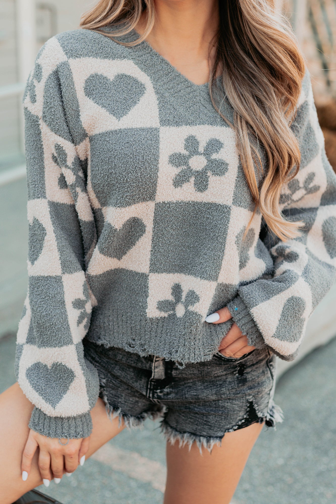 Dream Core Floral Checkered POL Sweater (Grey/Beige)