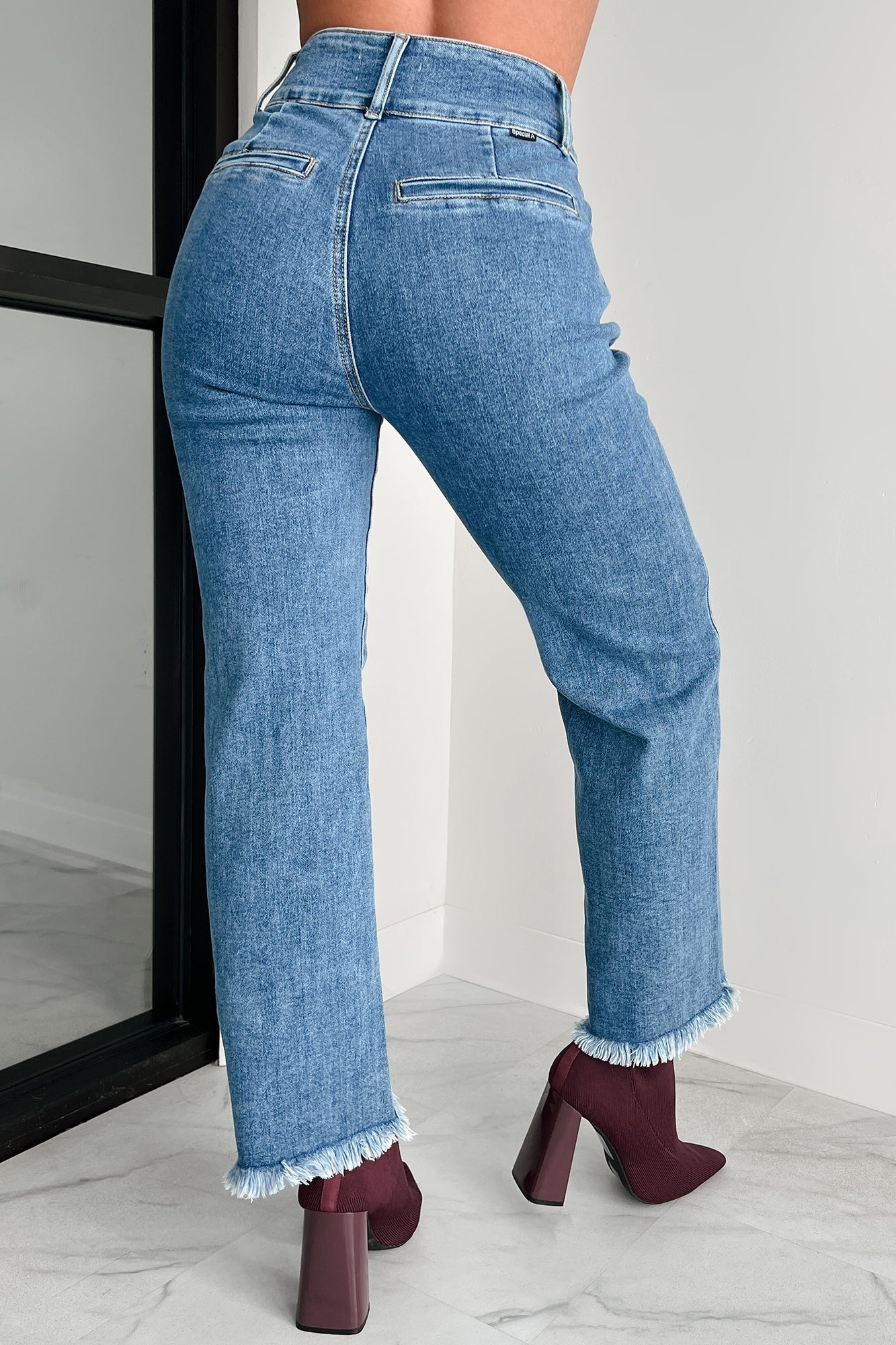 Harris High Rise Special A Frayed Hem Straight Leg Jeans (Medium)