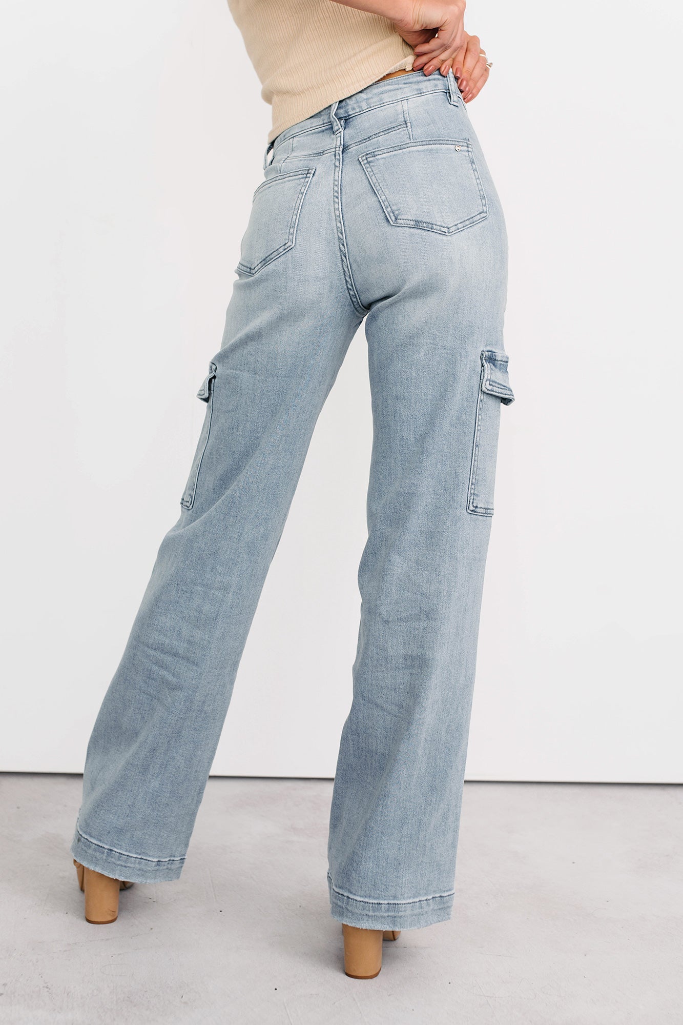 Callum Wide Leg Cargo Mica Denim Jeans (Light)