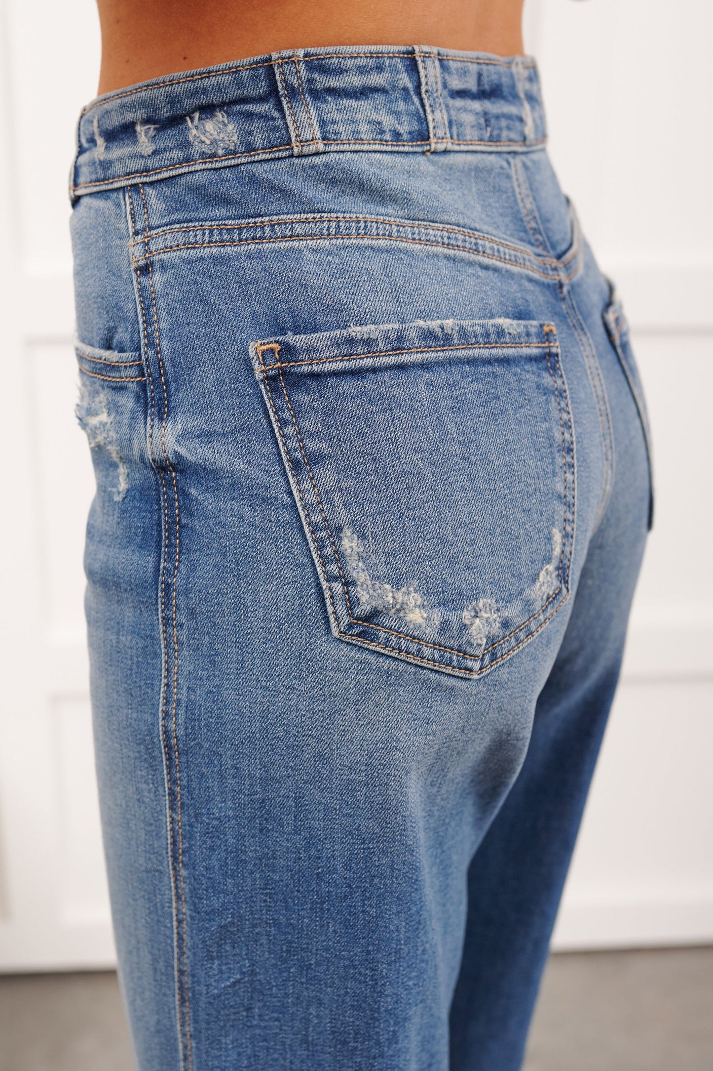 Gerard High Rise KanCan Wide Crop Jeans (Medium)
