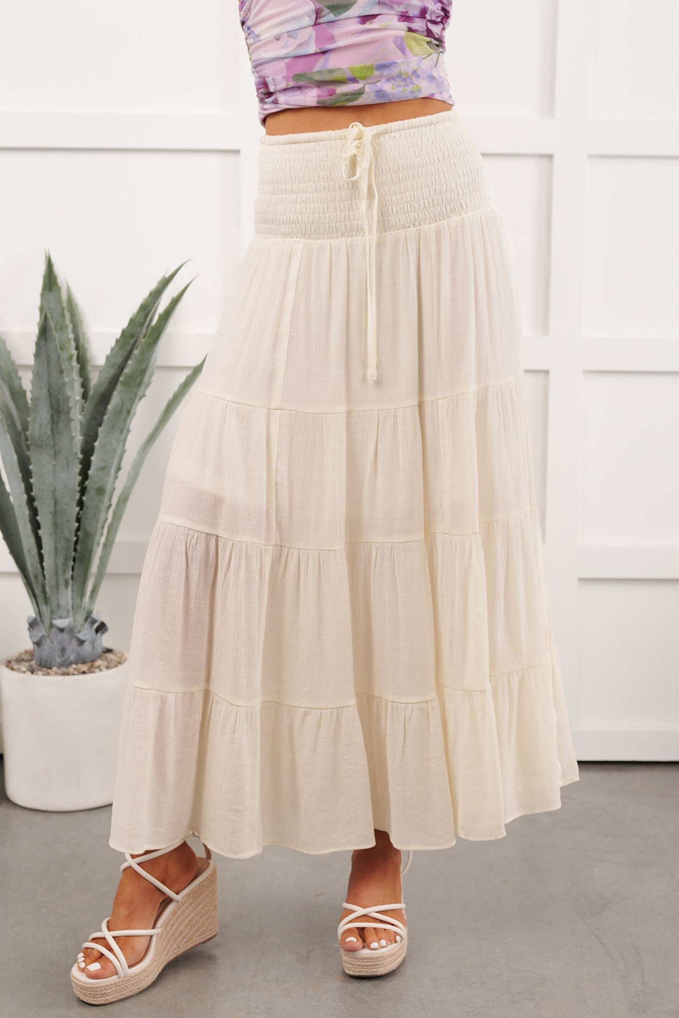 Free Falling Tiered Maxi Skirt (Dove)
