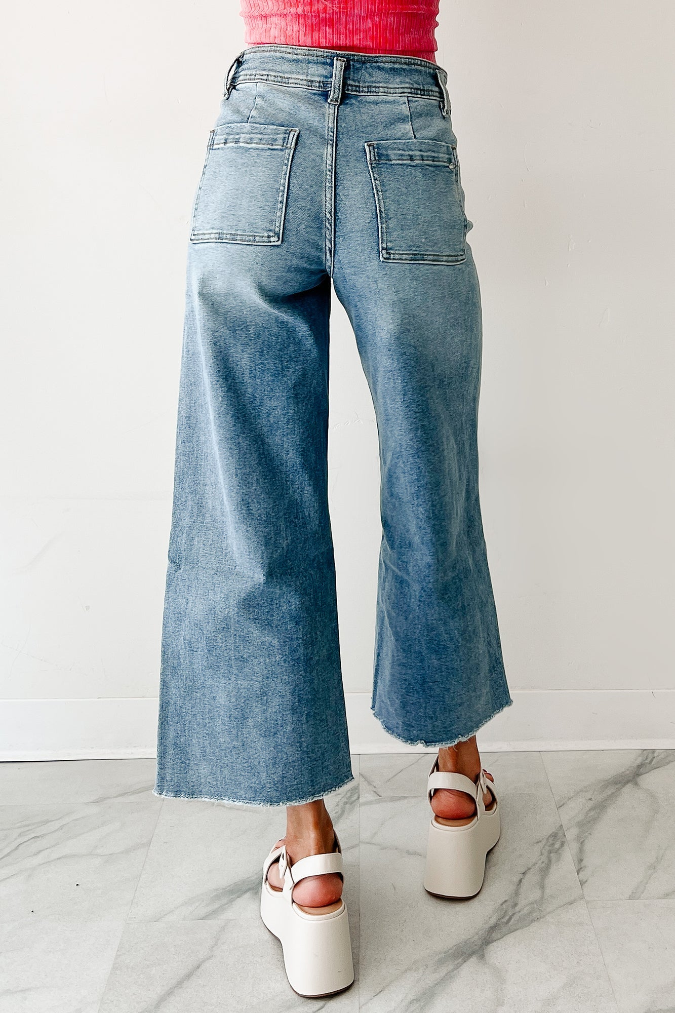 Louisa Wide Cropped Mica Denim Jeans (Light Wash)