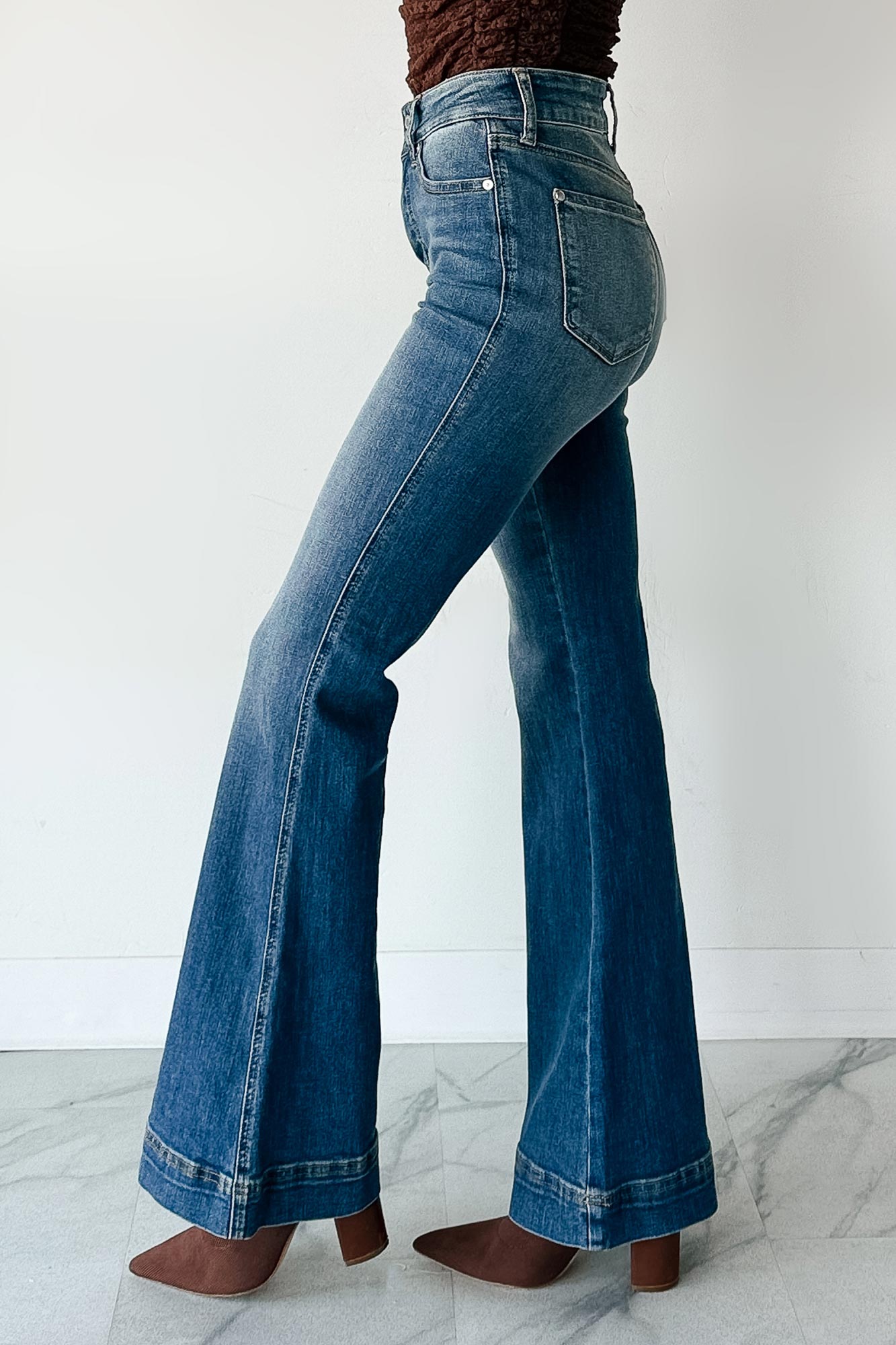Jensen High Rise Flare Judy Blue Jeans (Medium)