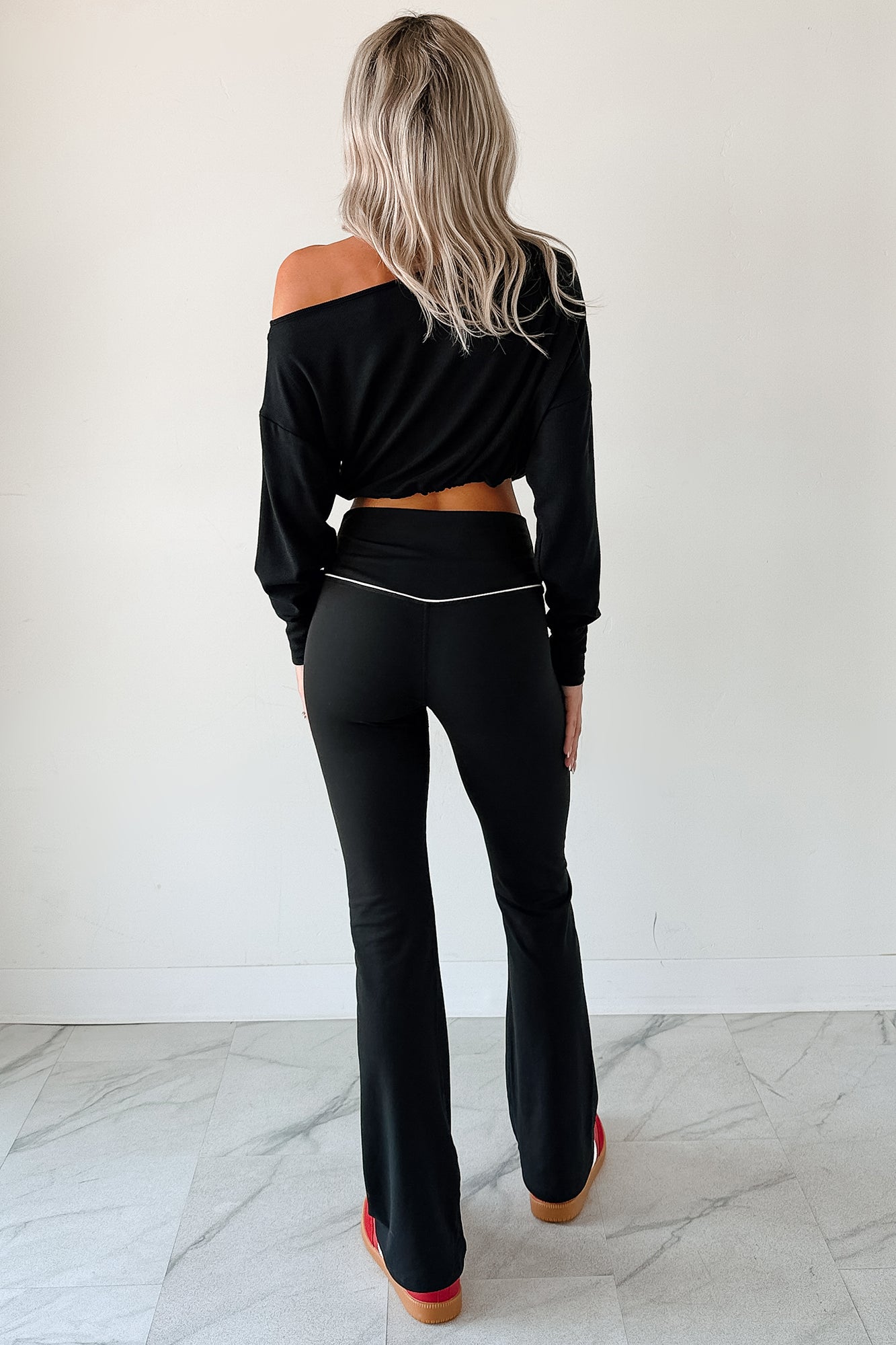 Glow Up Goals Ribbed Off The Shoulder Crop Top (Black)