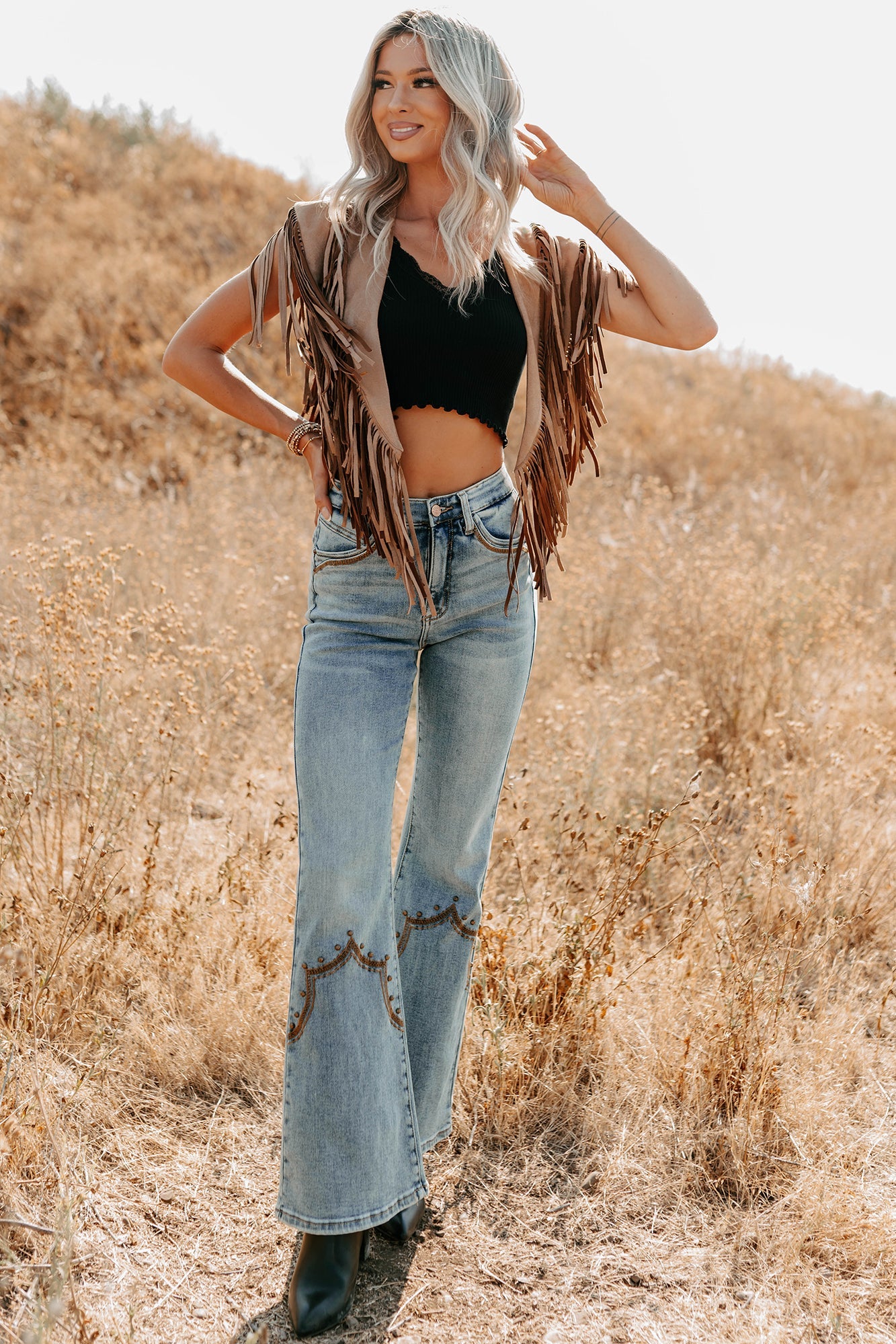 Midnight Range Faux Suede Collared Fringe Shawl (Tan)