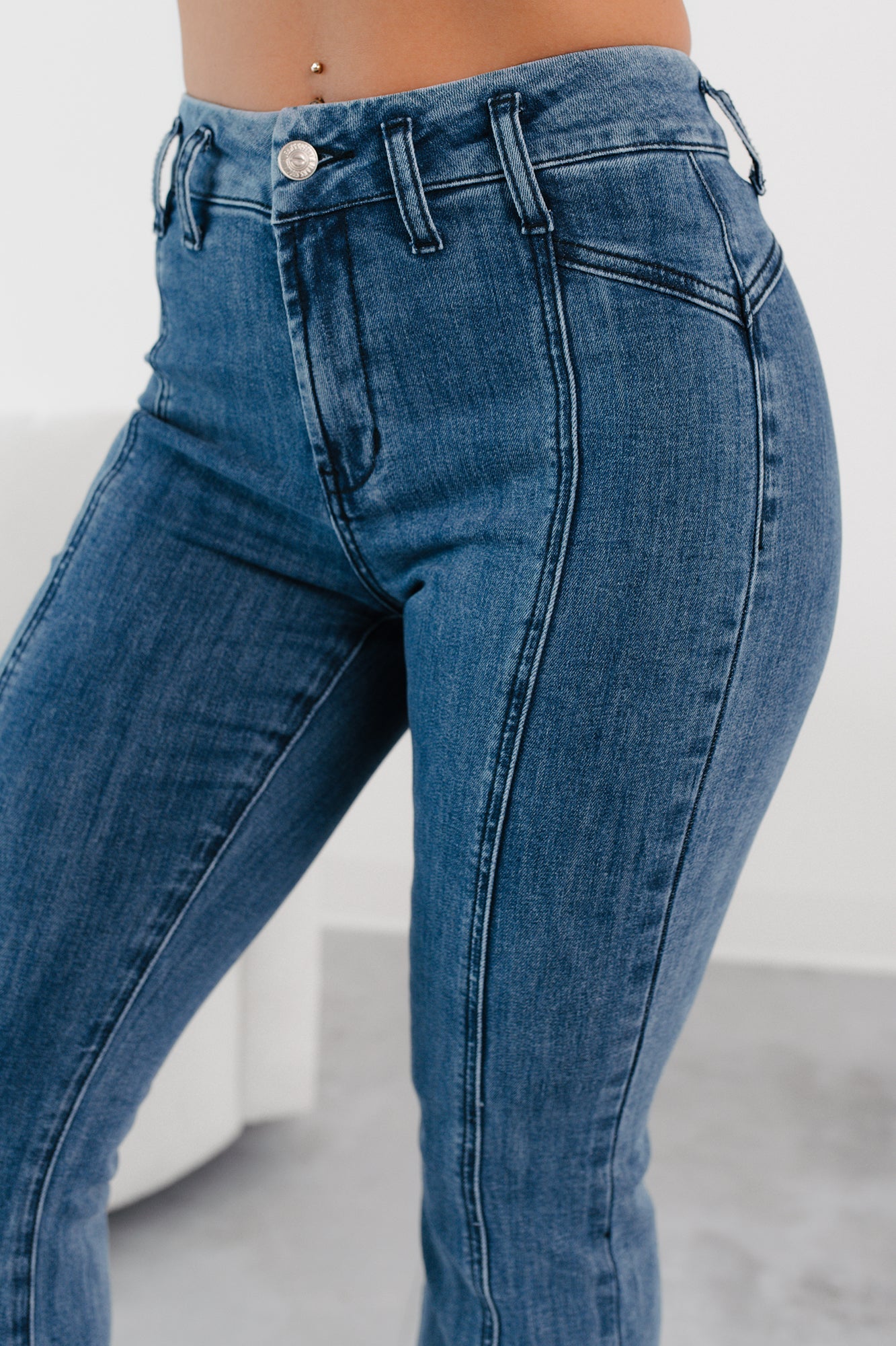 Solene High Rise Flared Special A Jeans (Dark)